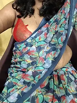 Snapshot of Rathi22 chatting on November 2025 11:37:01 PM Rathi22 online show from November 2025 11:37:01 PM