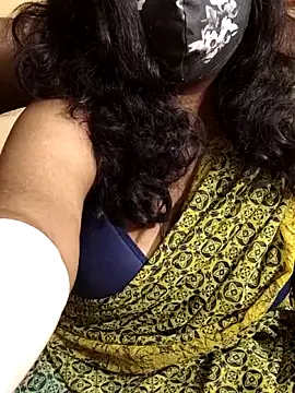 Snapshot of Rathi22 chatting on December 2025 02:44:02 PM Rathi22 online show from December 2025 02:44:02 PM