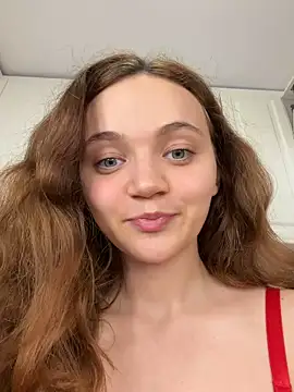 Snapshot of TheYourL chatting on June 2026 09:42:02 PM TheYourL online show from June 2026 09:42:02 PM
