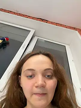 Snapshot of TheYourL chatting on June 2026 09:28:02 PM TheYourL online show from June 2026 09:28:02 PM