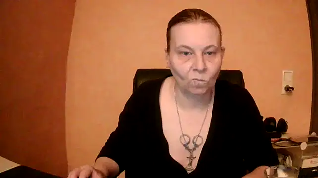 Sweet Phoenix online show from January 2025 02:35:01 PM