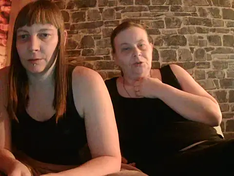 Sweet Phoenix online show from January 2025 07:39:01 PM