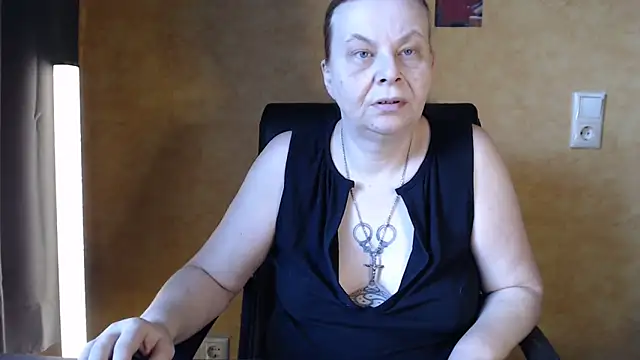 Sweet Phoenix online show from October 2025 06:20:02 AM