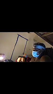 Snapshot of dominatingblacklove chatting on November 2025 04:29:02 AM dominatingblacklove online show from November 2025 04:29:02 AM