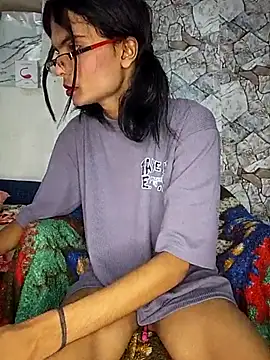 Snapshot of Enna_Zarza_ chatting on September 2025 06:03:01 AM Enna Zarza  online show from September 2025 06:03:01 AM