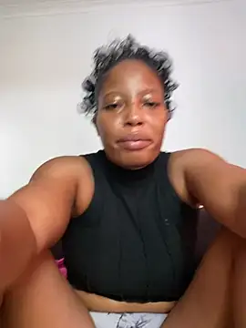 Thando04 online show from January 2026 10:32:01 AM