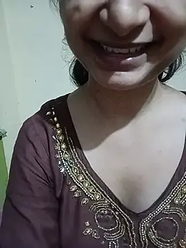Snapshot of Piya_Ji chatting on June 2026 05:54:01 PM Piya Ji online show from June 2026 05:54:01 PM
