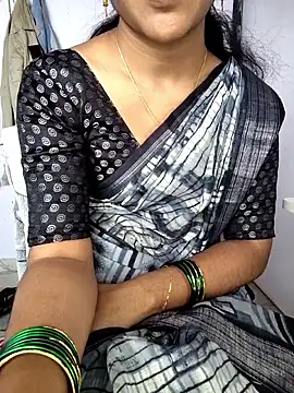 lovelygirl4567 online show from December 2025 06:34:02 AM