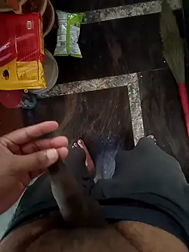 Snapshot of Bangalorious chatting on January 2025 10:28:02 AM Bangalorious online show from January 2025 10:28:02 AM