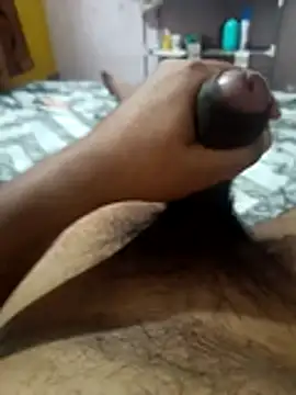 Snapshot of Bangalorious chatting on November 2025 12:20:01 PM Bangalorious online show from November 2025 12:20:01 PM