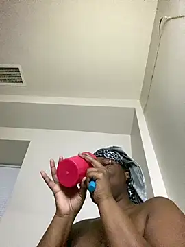 DamnBubbles online show from January 2025 06:36:02 AM