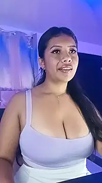 Snapshot of PaulaOrtiz_1 chatting on January 2025 01:21:02 PM PaulaOrtiz 1 online show from January 2025 01:21:02 PM