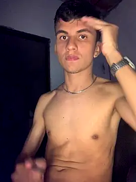 gabrielzinnnn085 online show from October 2025 03:12:02 AM