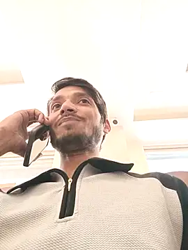 Tarun 0026 online show from October 2025 10:30:01 AM