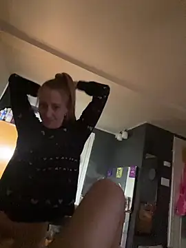 jerjenn online show from April 2026 10:41:02 AM