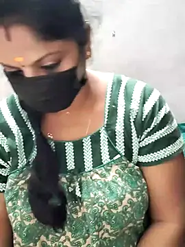 shamritha99 online show from September 2025 11:04:02 PM