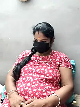 shamritha99 online show from September 2025 02:44:02 PM