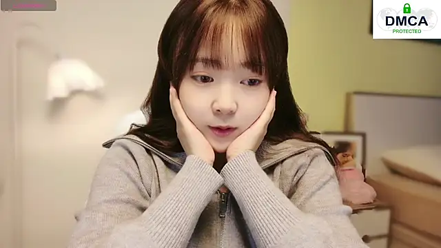 Snapshot of Chenjing0 chatting on January 2025 05:30:01 AM Chenjing0 online show from January 2025 05:30:01 AM