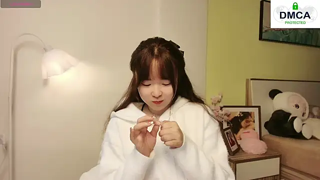 Snapshot of Chenjing0 chatting on February 2025 08:17:02 AM Chenjing0 online show from February 2025 08:17:02 AM