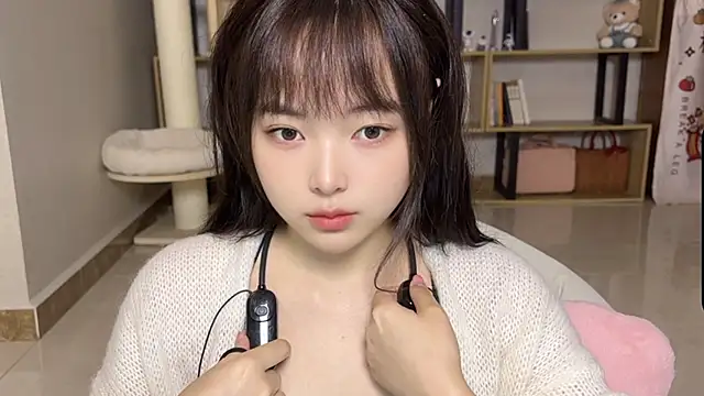 Snapshot of Chenjing0 chatting on October 2025 02:42:01 AM Chenjing0 online show from October 2025 02:42:01 AM