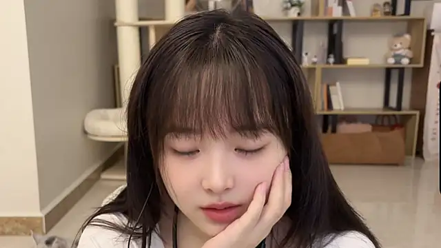 Snapshot of Chenjing0 chatting on October 2025 02:54:02 AM Chenjing0 online show from October 2025 02:54:02 AM