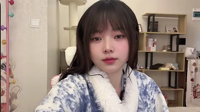 Snapshot of Chenjing0 chatting on November 2025 04:36:01 AM Chenjing0 online show from November 2025 04:36:01 AM