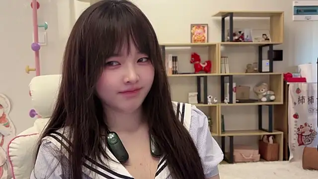 Chenjing0 online show from February 2026 06:26:01 AM