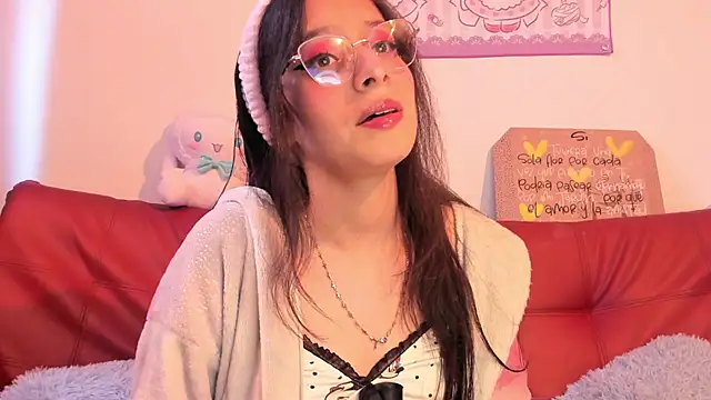 Misha Lover online show from October 2025 08:29:02 PM