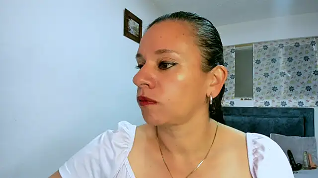 sofi saliva2511 online show from September 2025 05:23:02 PM