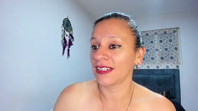 sofi saliva2511 online show from February 2026 12:53:01 AM