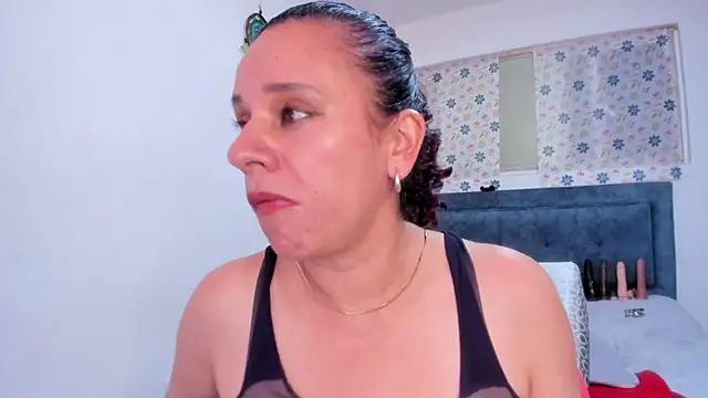 Snapshot of sofi_saliva2511 chatting on July 2026 06:18:01 PM sofi saliva2511 online show from July 2026 06:18:01 PM