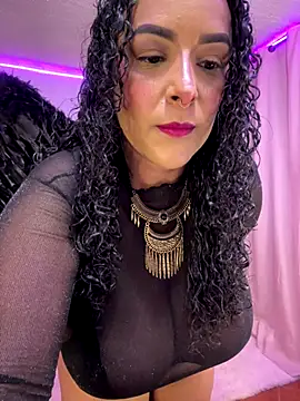 Snapshot of ariadna_cooper chatting on October 2025 04:40:02 AM ariadna cooper online show from October 2025 04:40:02 AM