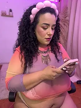 Snapshot of ariadna_cooper chatting on November 2025 04:48:01 AM ariadna cooper online show from November 2025 04:48:01 AM