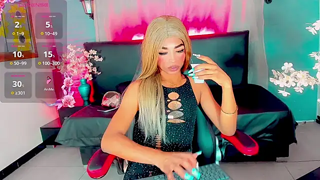 Snapshot of Gisele_fox chatting on January 2025 10:56:01 PM Gisele fox online show from January 2025 10:56:01 PM