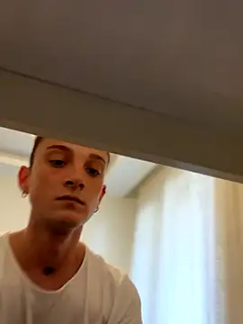 verici34 online show from November 2025 08:05:01 AM