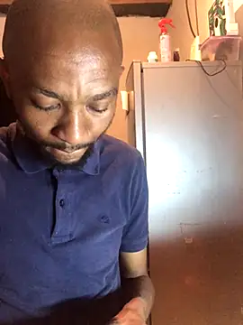 KMbesxxx online show from September 2025 06:41:02 PM