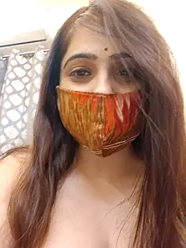 shreya1765 online show from February 2026 03:11:01 AM