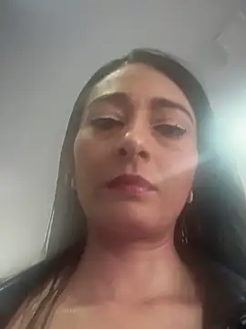 BELLA--26 online show from November 2025 12:37:02 PM