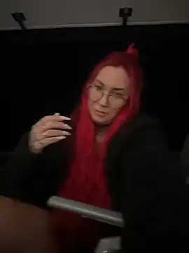 Mia-Fuchs online show from October 2025 05:54:02 PM