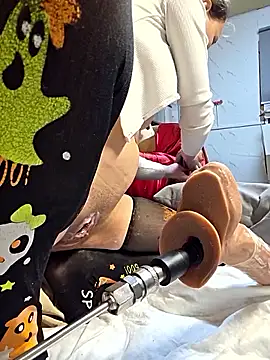 Snapshot of zasmin3 chatting on November 2025 12:08:02 AM zasmin3 online show from November 2025 12:08:02 AM