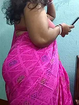  MilkyBar online show from September 2025 07:37:02 PM