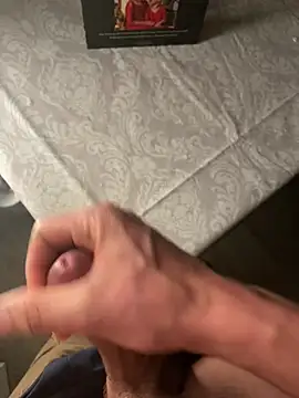 Snapshot of leisurelycriminal chatting on February 2025 06:30:02 AM leisurelycriminal online show from February 2025 06:30:02 AM