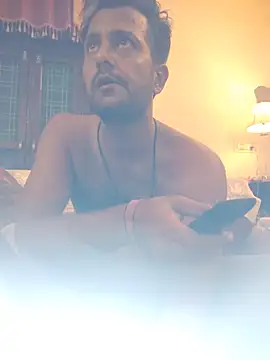 MAGNETICDADDY8 online show from November 2025 03:36:01 PM