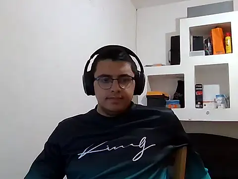 Snapshot of HotNatanIsraeli chatting on November 2025 07:38:02 PM HotNatanIsraeli online show from November 2025 07:38:02 PM