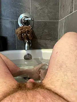 Snapshot of Ucsamiam chatting on September 2025 10:12:01 PM Ucsamiam online show from September 2025 10:12:01 PM