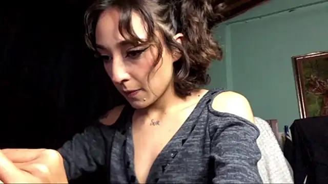 NickiYoung online show from January 2025 07:29:01 AM