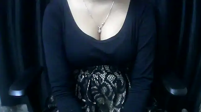 Snapshot of hot-niti chatting on January 2025 01:37:02 AM hot-niti online show from January 2025 01:37:02 AM