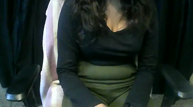 Snapshot of hot-niti chatting on February 2025 06:51:01 PM hot-niti online show from February 2025 06:51:01 PM