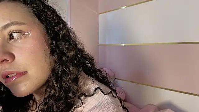 Snapshot of Charlotte__Miller chatting on November 2025 11:32:02 AM Charlotte Miller online show from November 2025 11:32:02 AM