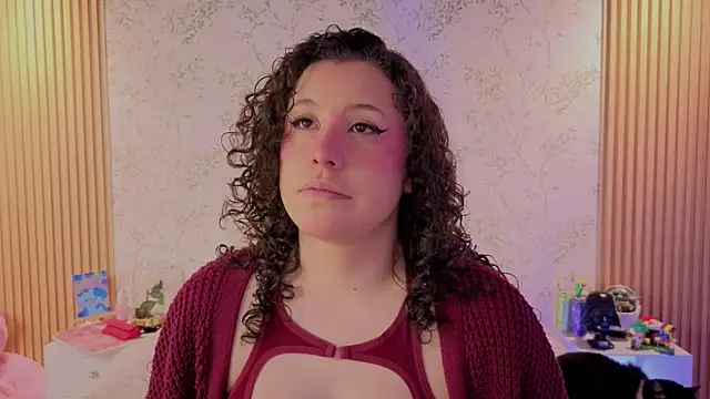 Snapshot of Charlotte__Miller chatting on July 2026 11:35:01 AM Charlotte Miller online show from July 2026 11:35:01 AM